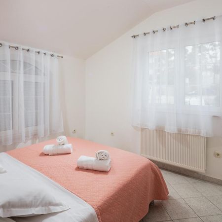 Villa Kristina Трогир Экстерьер фото