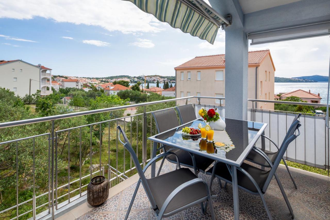 Villa Kristina Трогир Экстерьер фото