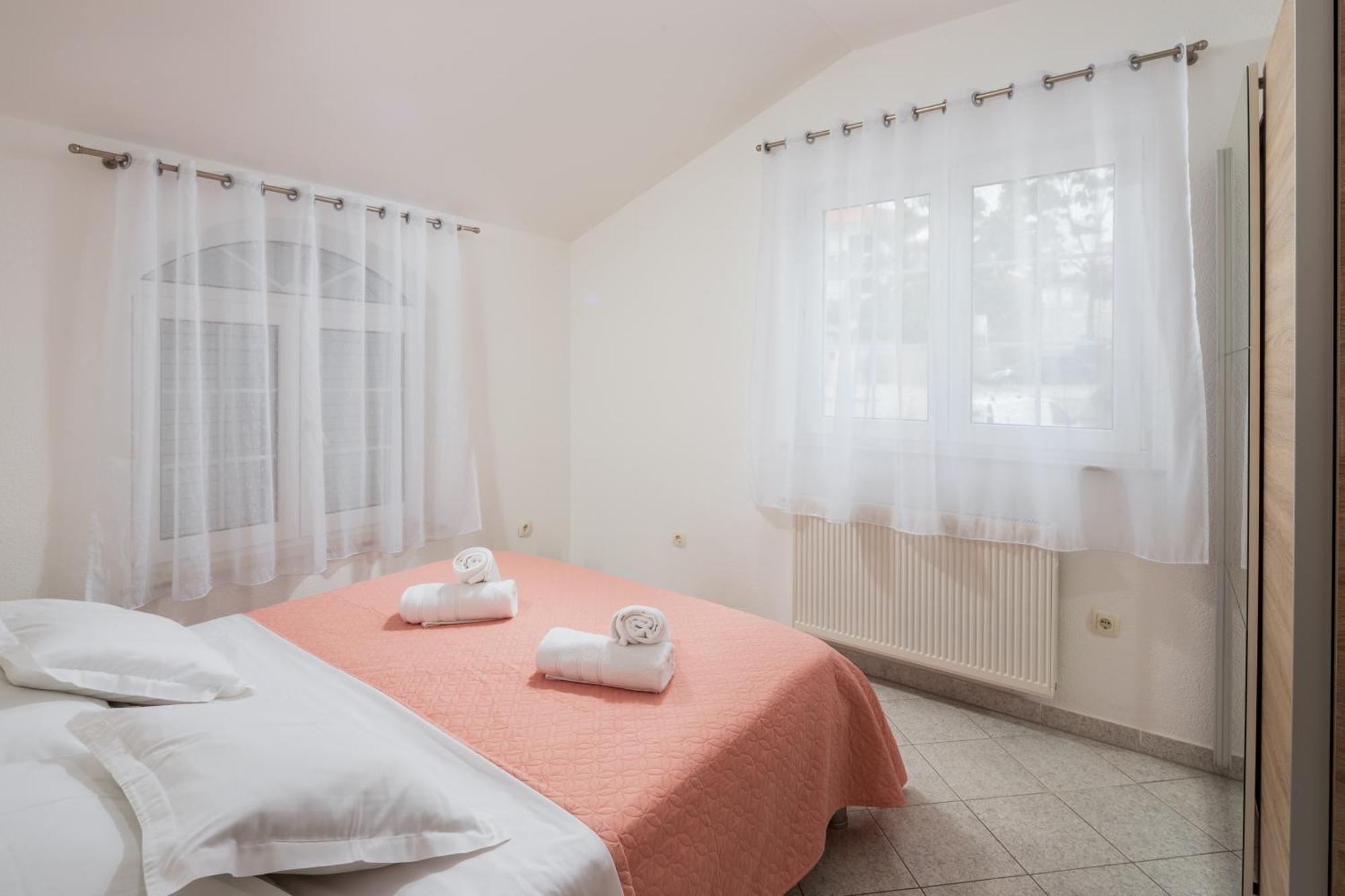 Villa Kristina Трогир Экстерьер фото